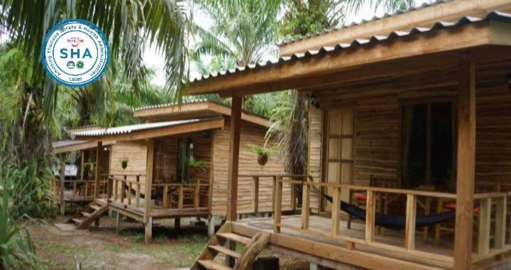 ホテル Mada Lanta Mai Keaw Ko Lanta エクステリア 写真