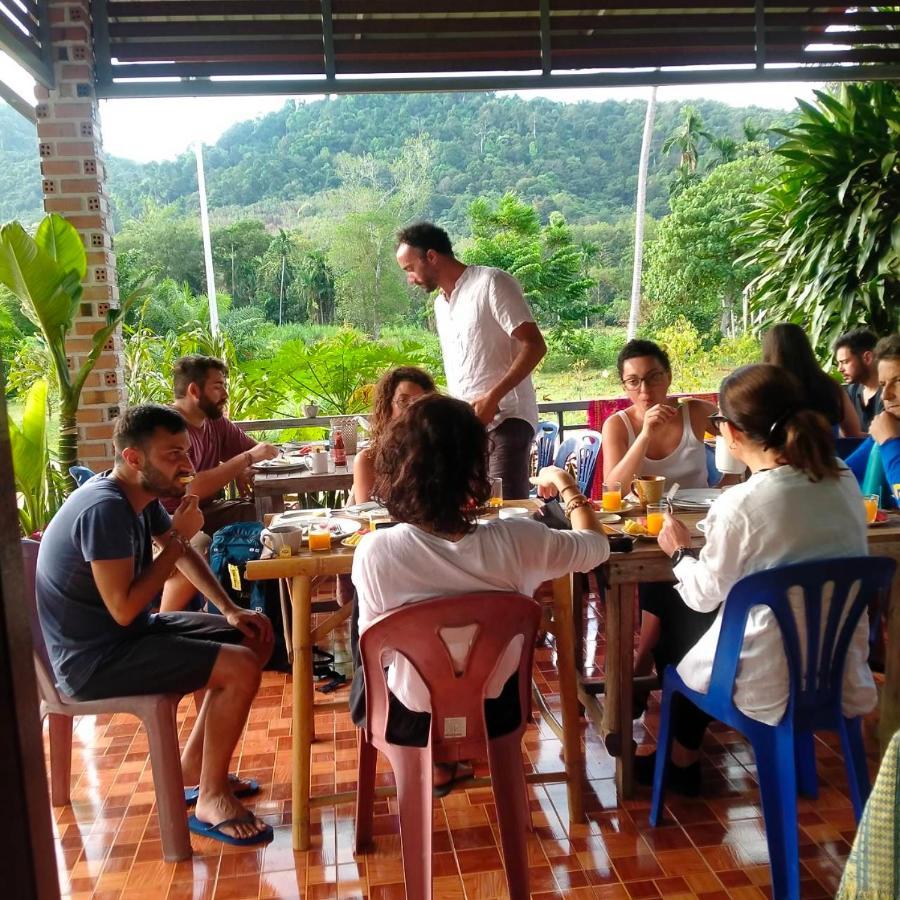 ホテル Mada Lanta Mai Keaw Ko Lanta エクステリア 写真