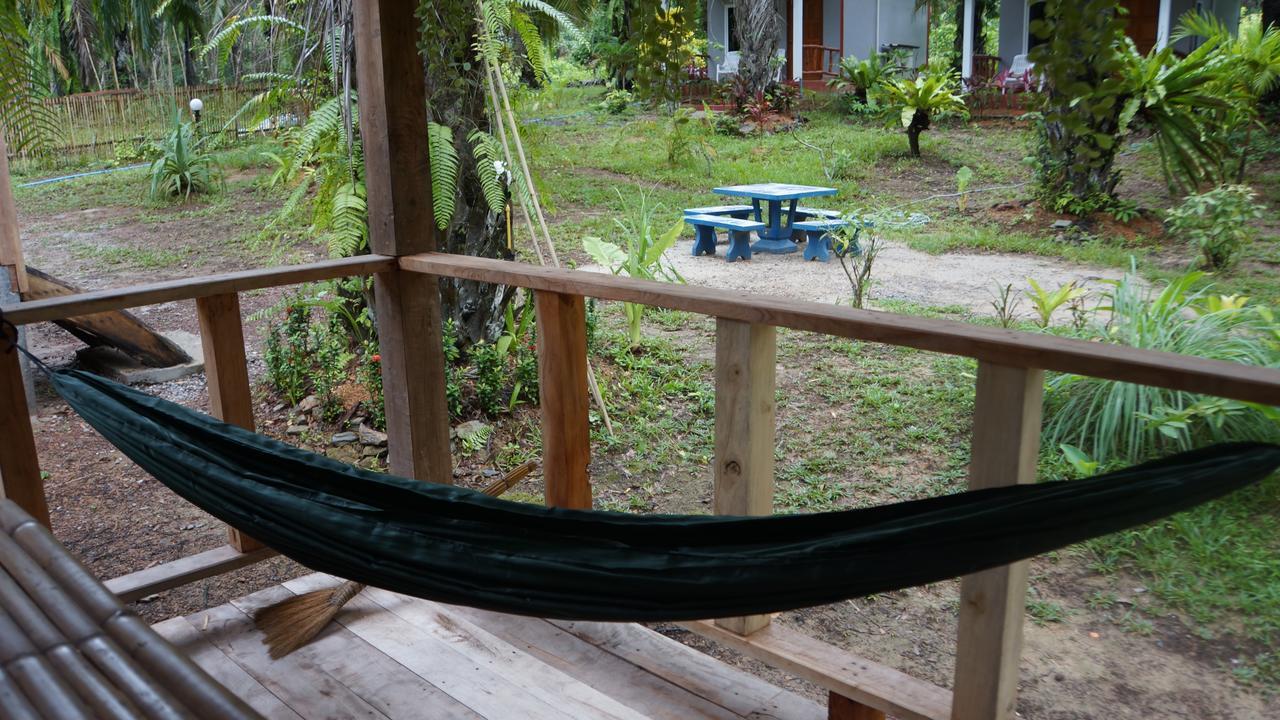 ホテル Mada Lanta Mai Keaw Ko Lanta エクステリア 写真